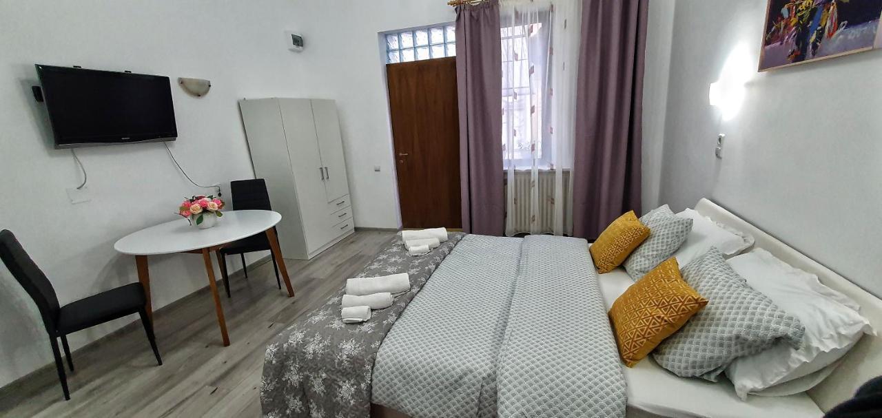Citadel Rooms Cluj-Napoca Exteriör bild
