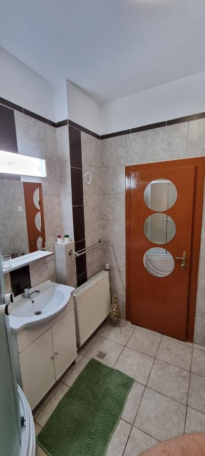 Citadel Rooms Cluj-Napoca Exteriör bild